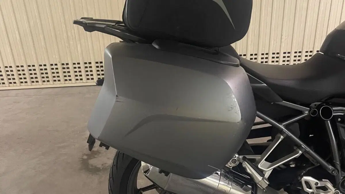 Bmw R 1200 R (2015 - 16)  (4)