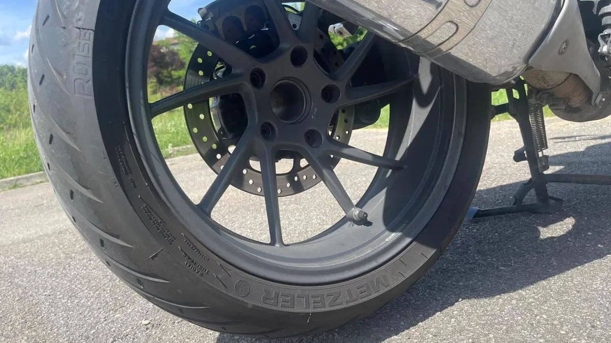 Bmw R 1200 R (2015 - 16)  (10)