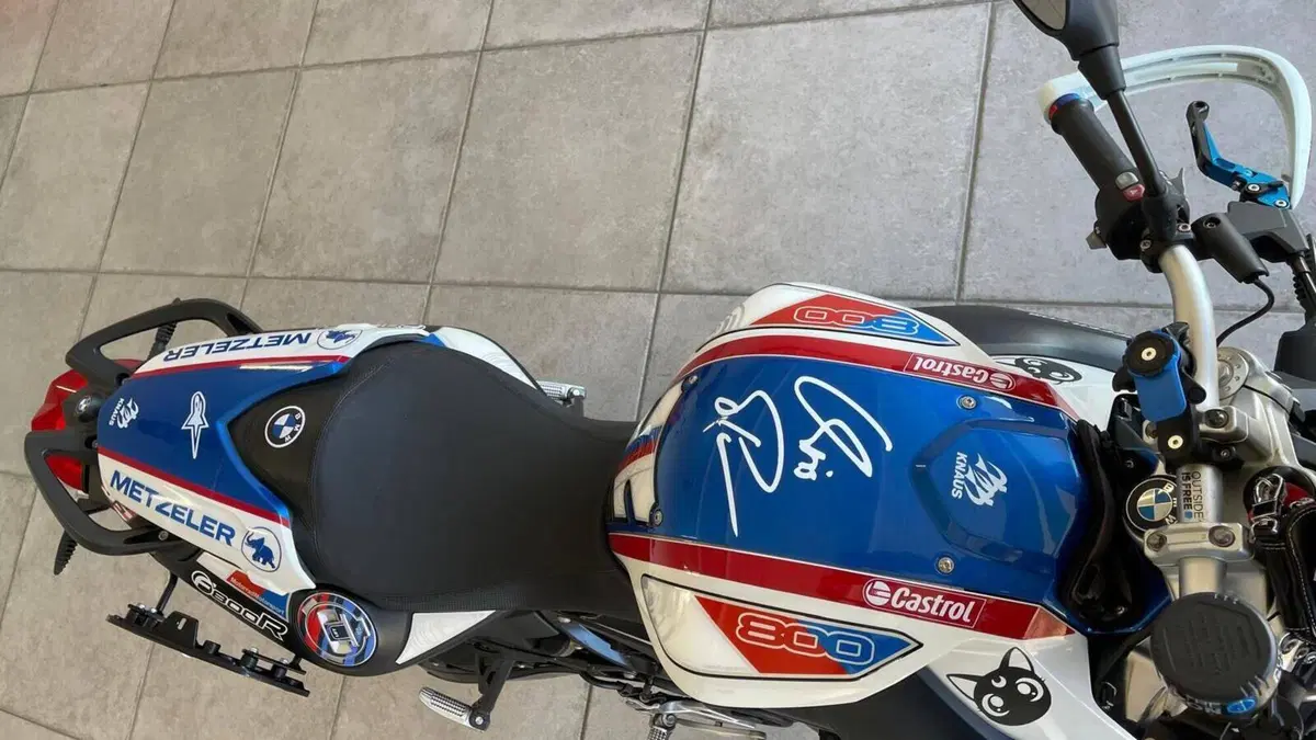 Bmw F 800 R (2009 - 11)  (3)