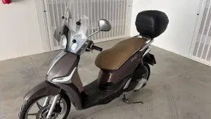 Piaggio Liberty 125 S ABS (2017 - 20)  (5)