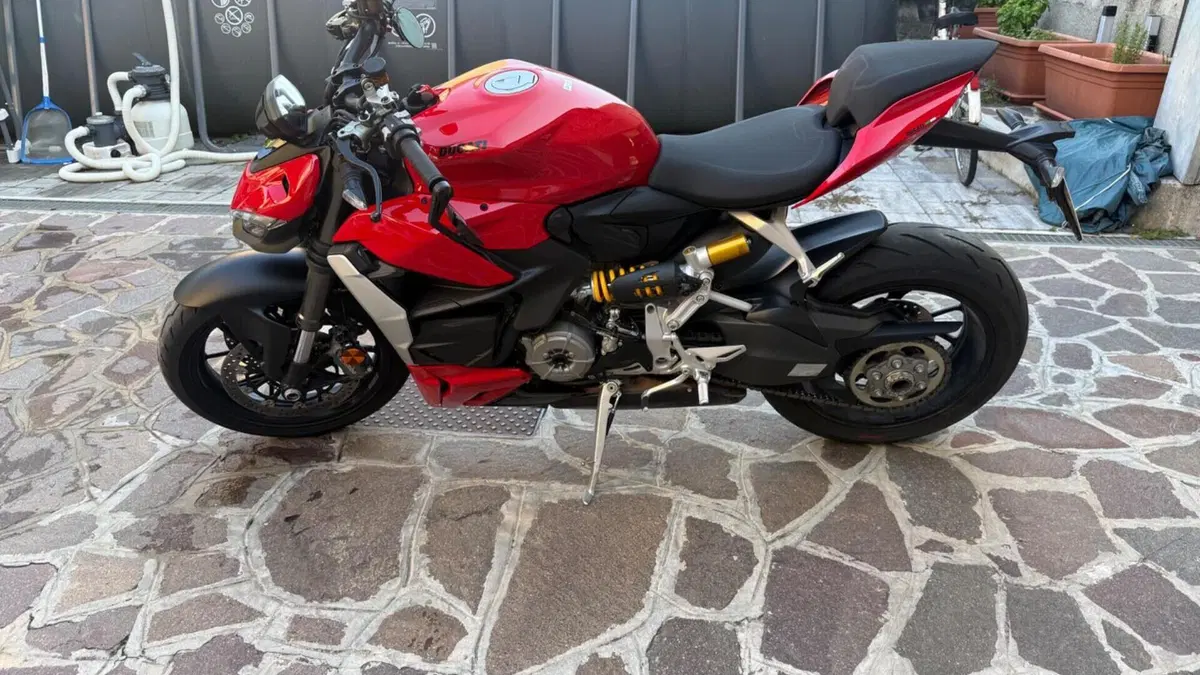 Ducati Streetfighter V2 (2022 - 24)  (3)