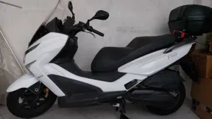 Kymco X-Town 300i ABS (2016 - 20) 