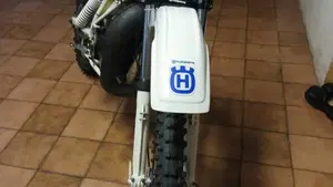 Husqvarna   (5)