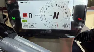 Ducati Panigale V4 S (2022 - 24)  (14)