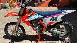 KTM 250 SX-F (2022)  (3)