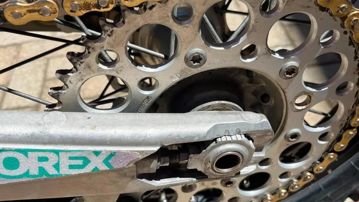 KTM 250 SX-F (2022)  (8)
