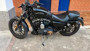 Harley-Davidson 883 Iron (2014 - 16) - XL 883N  (2)