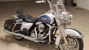 Harley-Davidson 103 Road King Classic (2014 - 16) - FLHRC 