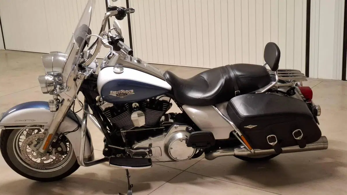 Harley-Davidson 103 Road King Classic (2014 - 16) - FLHRC  (3)
