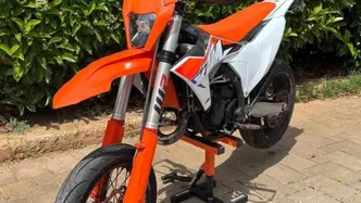 KTM 125 SX (2023) usata
