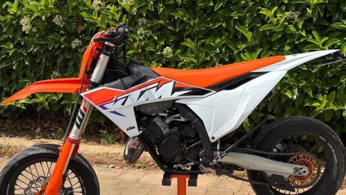 KTM 125 SX (2023)  (3)