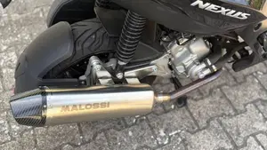 Gilera Nexus 300 (2007 - 13)  (4)