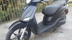 Piaggio Liberty 50 3V S (2021 - 24)  (3)