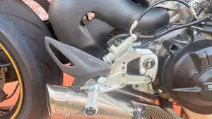 Ducati Streetfighter V4 S (2023 - 24)  (4)