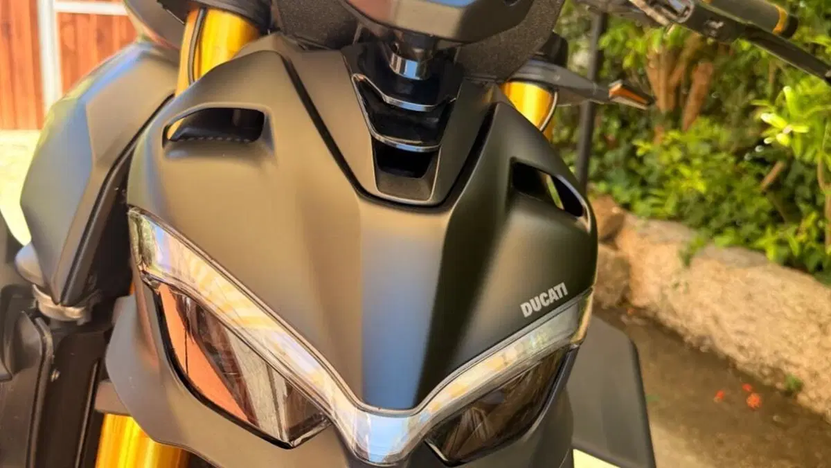 Ducati Streetfighter V4 S (2023 - 24)  (6)