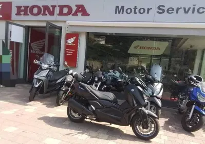 Yamaha X-Max 300 Tech Max (2021 - 24) - Annuncio 10077476