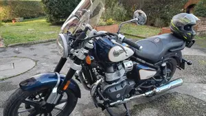 Royal Enfield Super Meteor 650 (2023 - 26) 