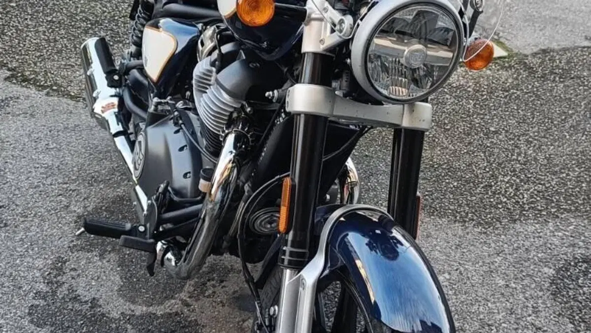 Royal Enfield Super Meteor 650 (2023 - 26)  (4)