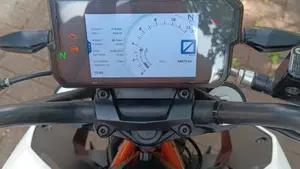 KTM 390 Duke ABS (2017 - 20)  (7)
