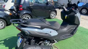 Sym Joymax 300 Z+ (2021 - 24)  (4)