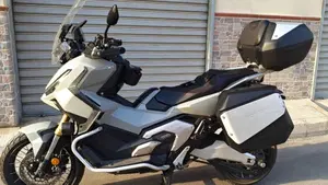 Honda X-ADV 750 Travel (2025 - 26)  (6)