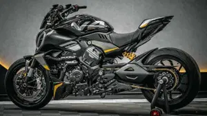 Ducati Diavel V4 (2023 - 26)  (4)