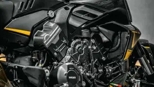 Ducati Diavel V4 (2023 - 26)  (5)