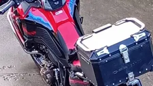 Honda Africa Twin CRF 1100L (2024 - 26)  (4)