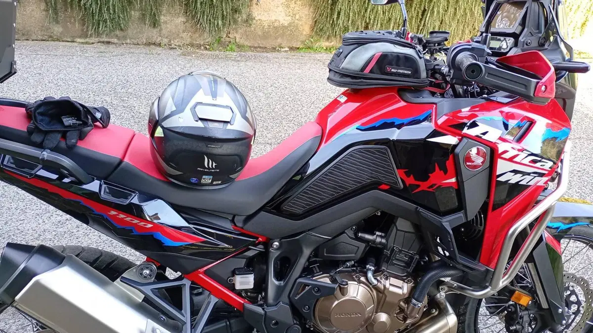 Honda Africa Twin CRF 1100L (2024 - 26)  (6)