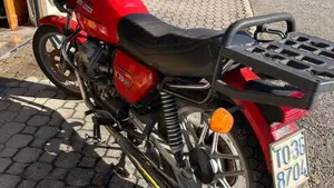 Moto Guzzi   (4)