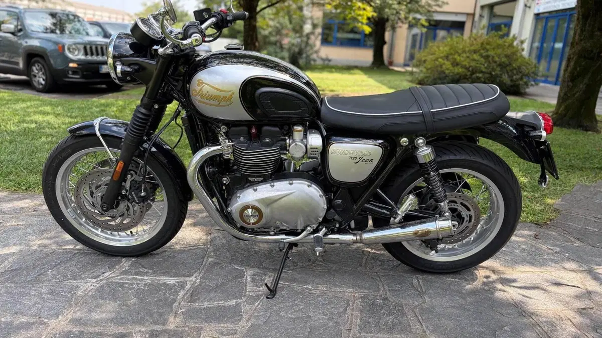 Triumph Bonneville T120 Icon Edition (2025 - 26) 