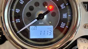 Triumph Bonneville T120 Icon Edition (2025 - 26)  (7)