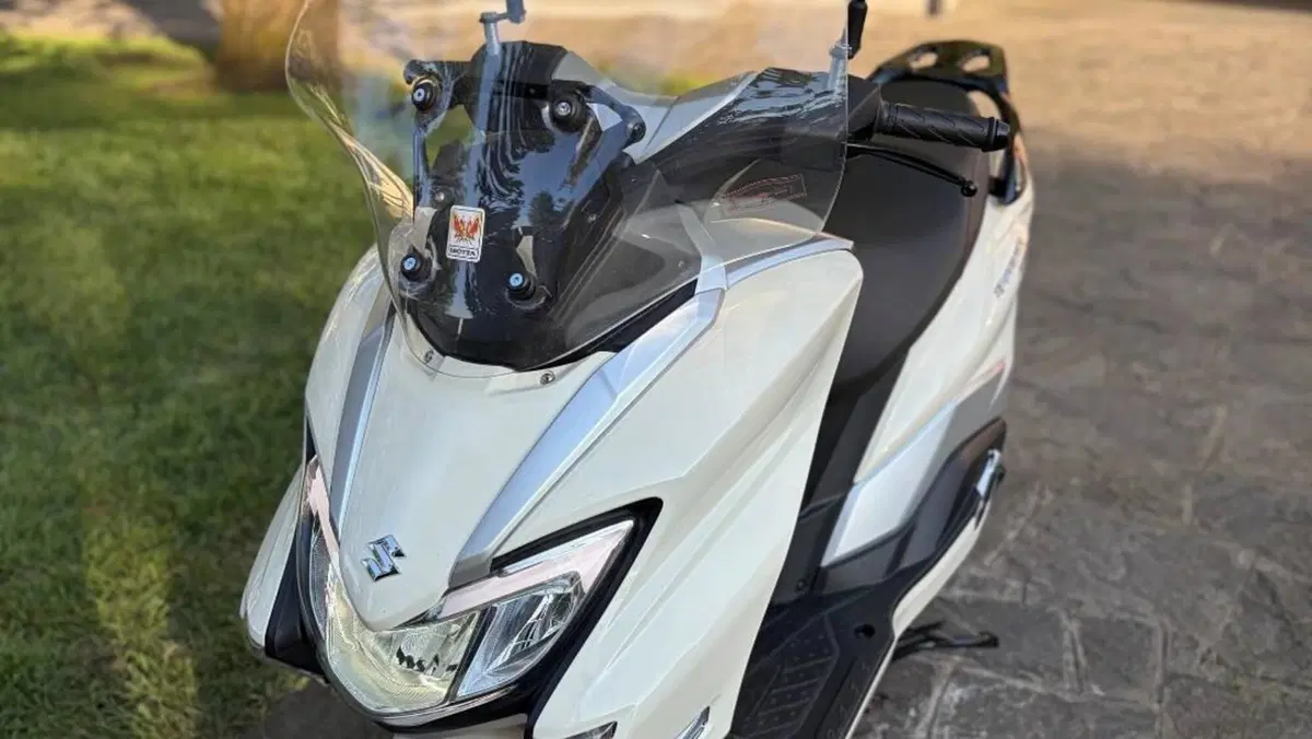 Suzuki Burgman Street 125 Executive (2023 - 26)  (4)