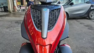 Piaggio Mp3 300 ie Yourban ERL (2011 - 17) 