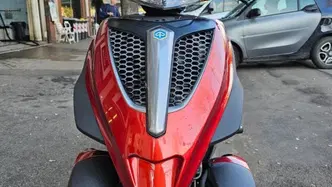 Piaggio Mp3 300 ie Yourban ERL (2011 - 17) usata