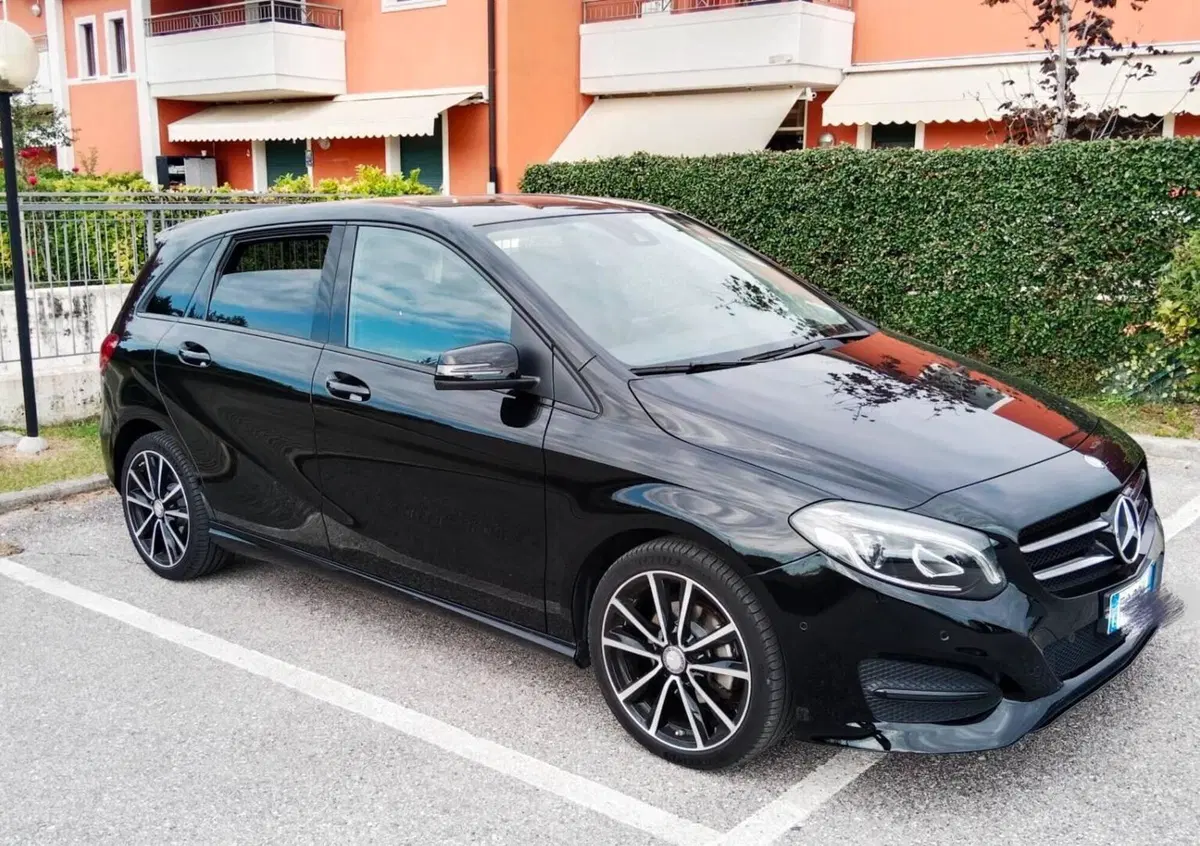 Mercedes-Benz Classe B 200 d Automatic Premium
