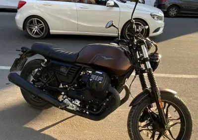 Moto Guzzi V7 III Stone Night Pack (2019 - 20) - Annuncio 10077691