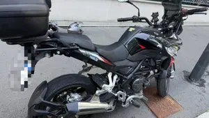 Benelli TRK 251 (2022 - 25)  (2)