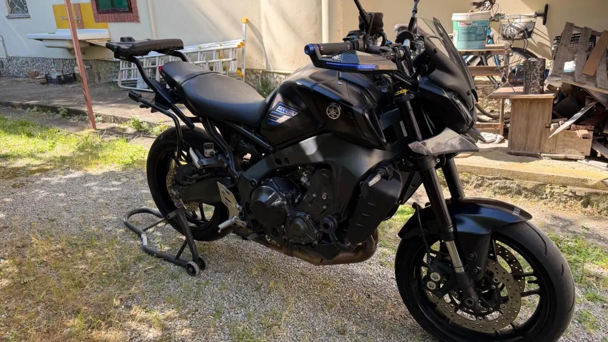 Yamaha MT-09 (2021 - 23)  (3)