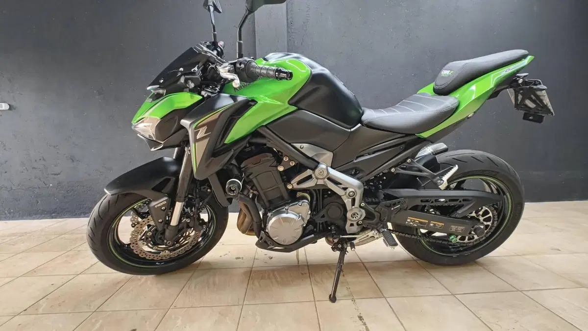 Kawasaki Z 900 (2017 - 18) 