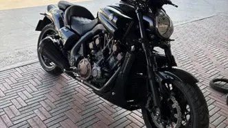 Yamaha VMAX (2008 - 17) usata