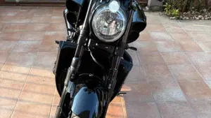 Yamaha VMAX (2008 - 17)  (2)
