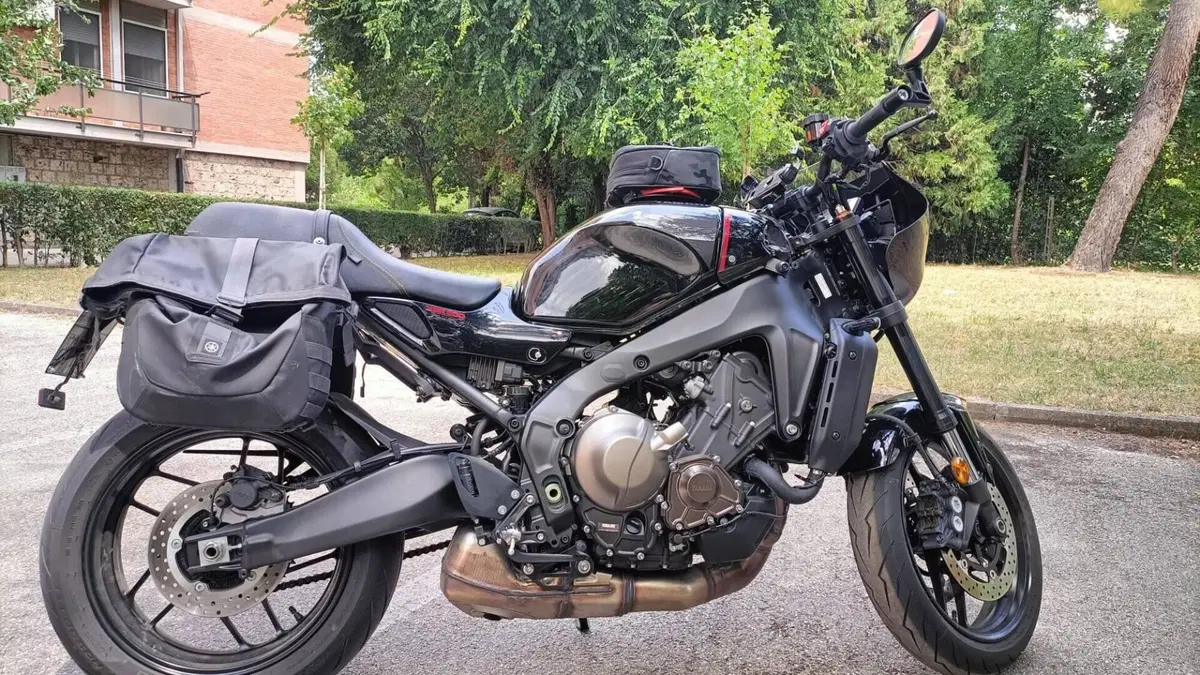 Yamaha XSR 900 (2022 - 24)  (2)