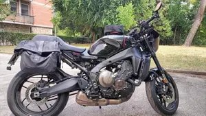 Yamaha XSR 900 (2022 - 24)  (2)