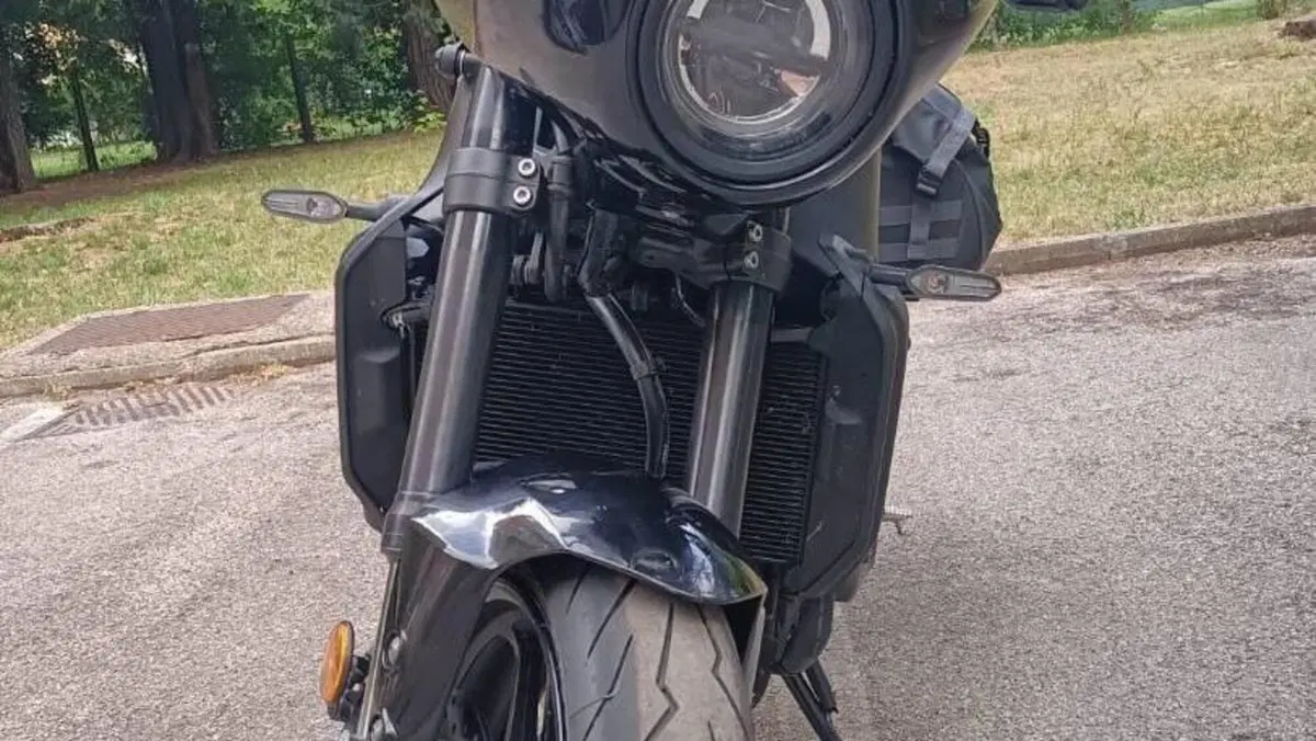 Yamaha XSR 900 (2022 - 24)  (3)