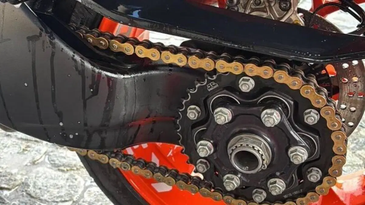 KTM 1290 Super Duke GT (2019 - 20)  (2)