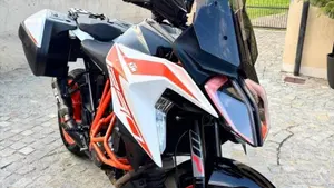 KTM 1290 Super Duke GT (2019 - 20)  (6)