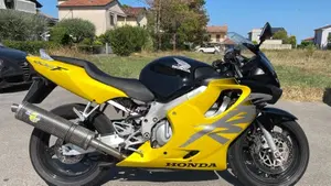 Honda CBR 600 F (1999 - 00) 