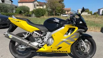 Honda CBR 600 F (1999 - 00) usata