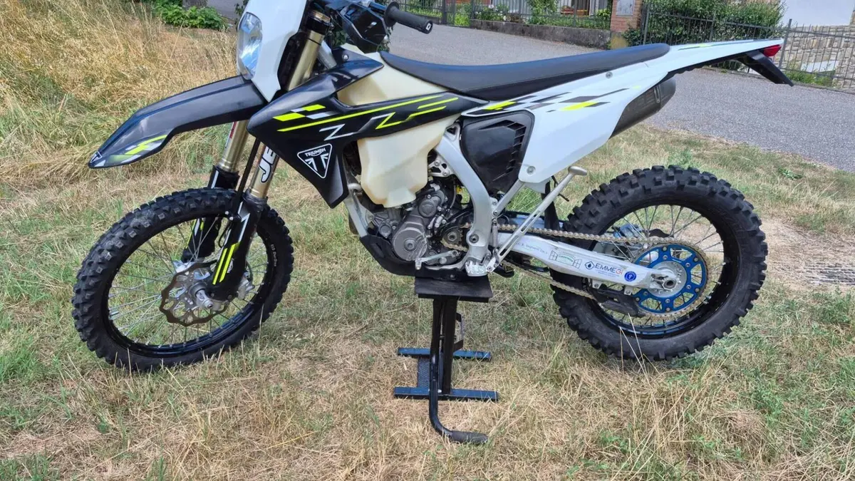 Triumph TF 250-E (2026)  (5)